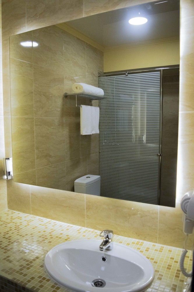 My Hotel Bisjkek Eksteriør bilde